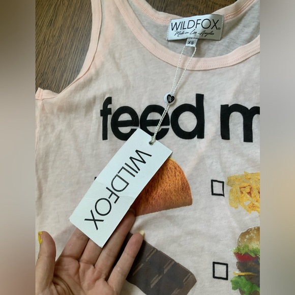 WILDFOX Feed Me Foodie Graphic Tank Top Pink Women’s Size Small/XS Brand New - Picture 4 of 11